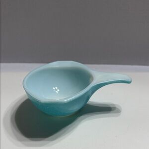 Pyrex Aqua Blue Ceramic Bowl